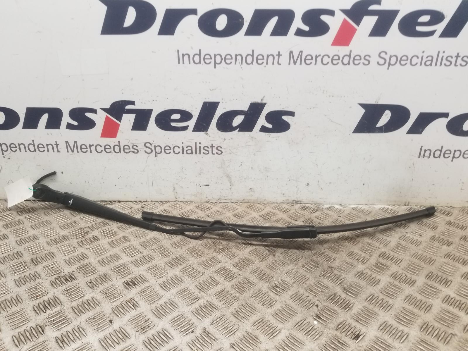 View Auto part Wiper Arm Mercedes Vito 2012