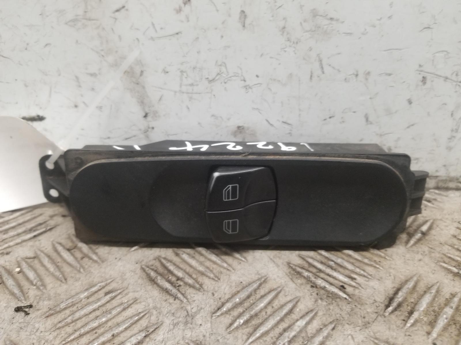View Auto part Elect. Window Switch Mercedes Sprinter 2016