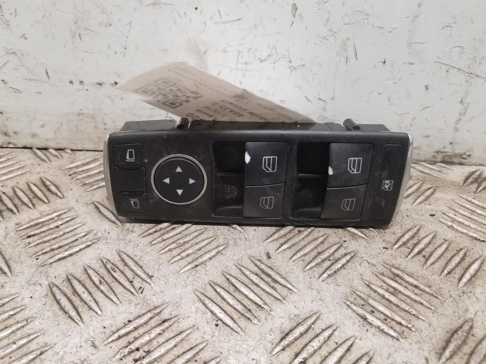 View Auto part Elect. Window Switch Mercedes C Class 2014