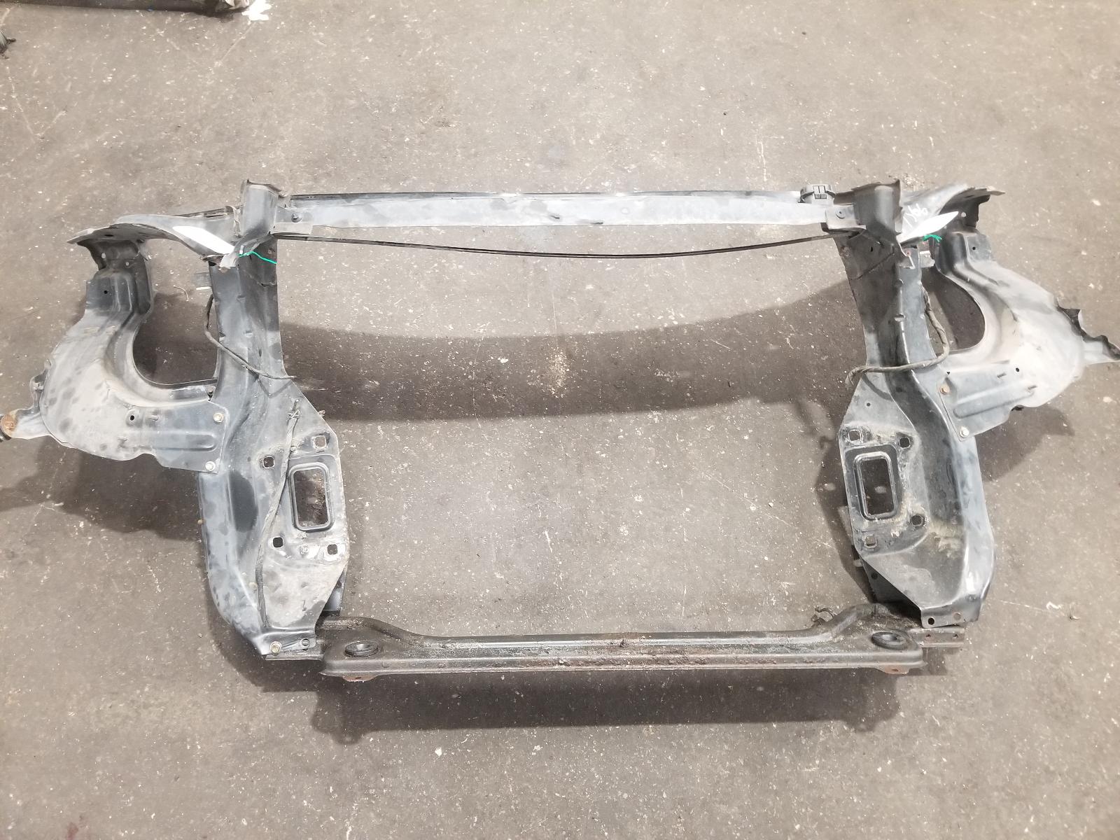 View Auto part Front Panel Mercedes M Class 2007