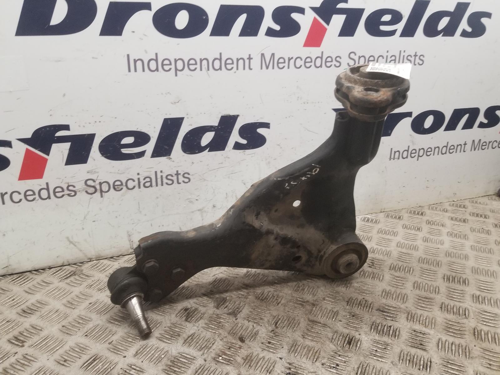 View Auto part RF Lower Control Arm Mercedes Vito 2017