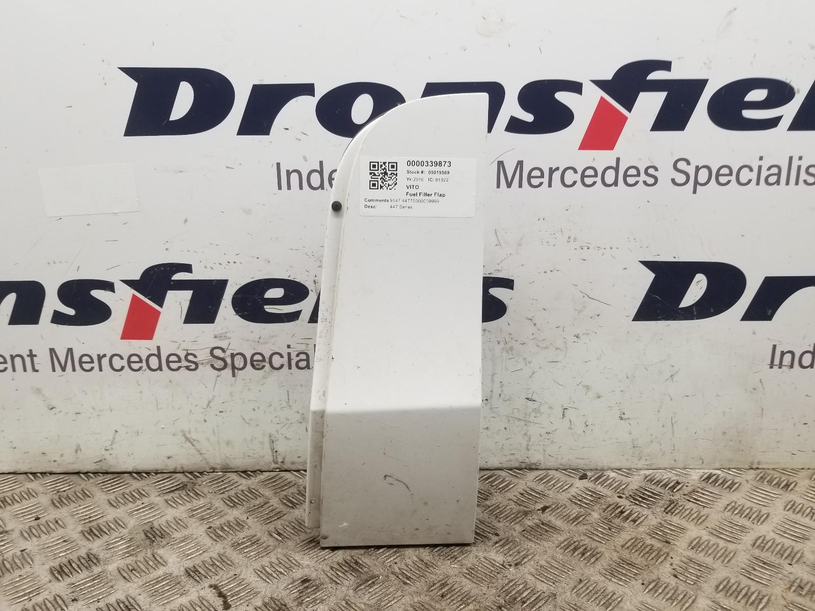 View Auto part Fuel Filler Flap Mercedes Vito 2016