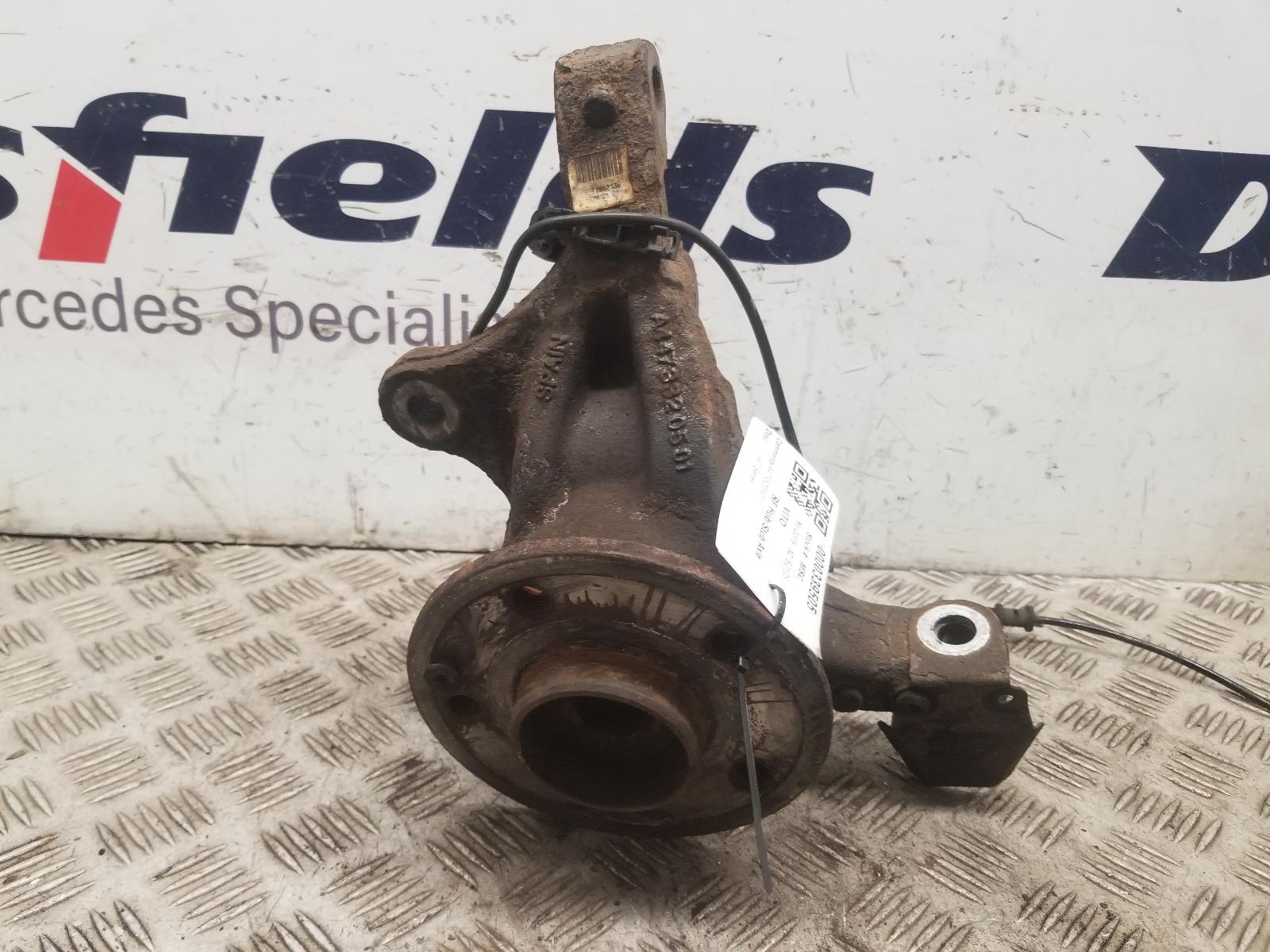 View Auto part RF Hub/Stub Axle Assembly Mercedes Vito 2018