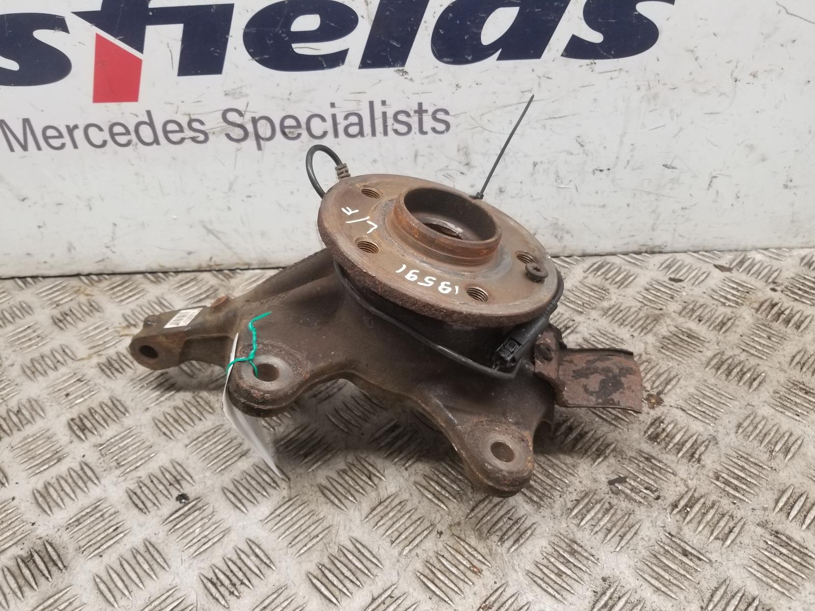 View Auto part LF Hub/Stub Axle Assembly Mercedes Vito 2021