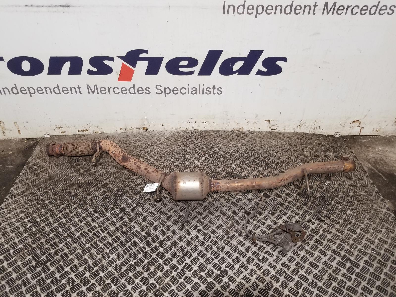 View Auto part Catalytic Converter Mercedes Vito 2021