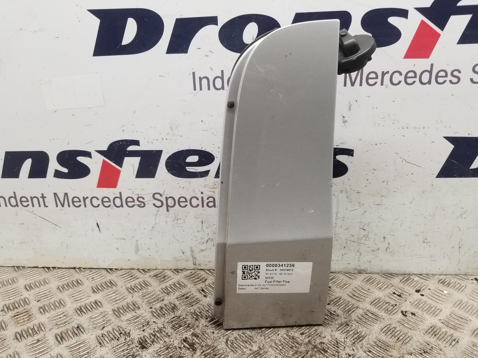 View Auto part Fuel Filler Flap Mercedes Vito 2018