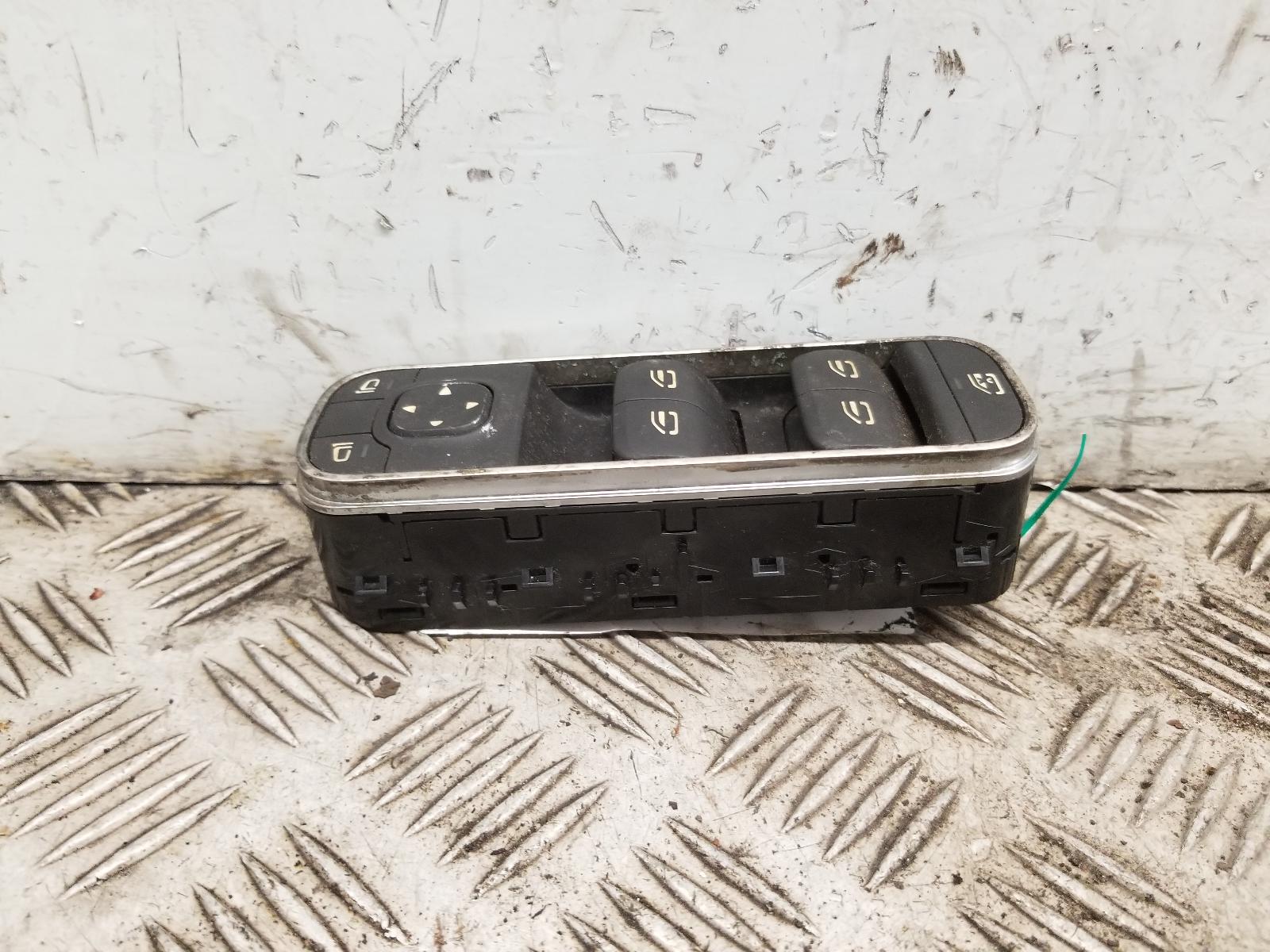 View Auto part Elect. Window Switch Mercedes A Class 2019