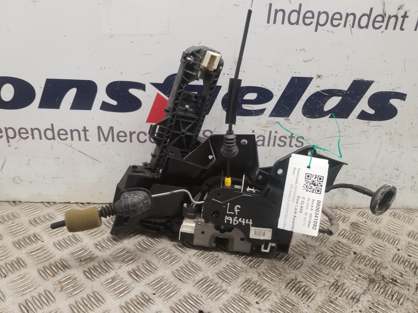 View Auto part Door Lock Assembly Mercedes C Class 2009