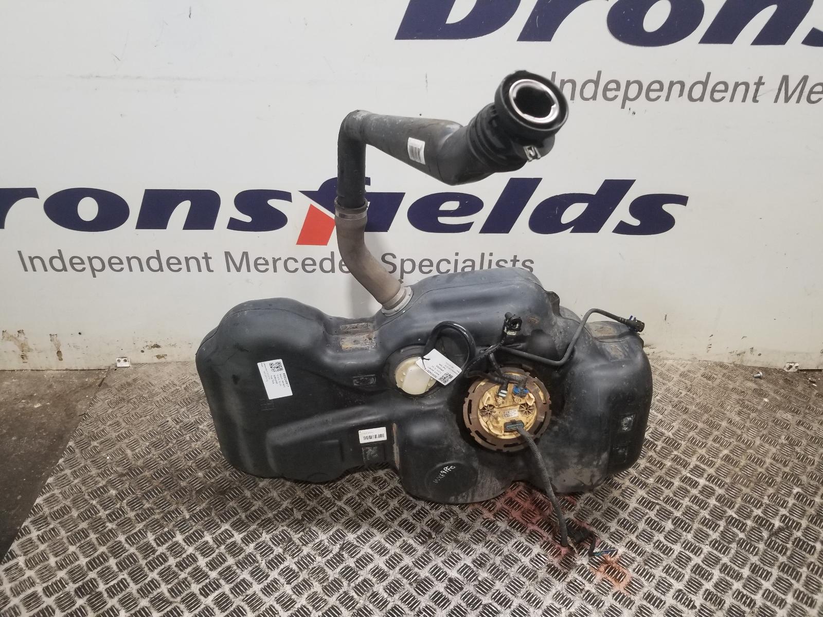 View Auto part Fuel Tank Mercedes Sprinter 2019