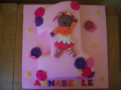 Upsy Daisy Birthday Cake