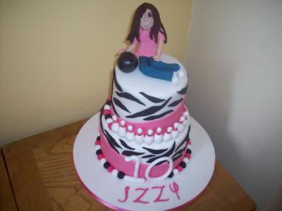 Fashion stripe cake