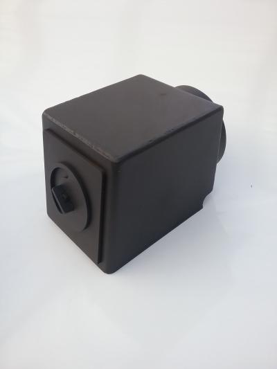Supreme Nouvel Flue Box