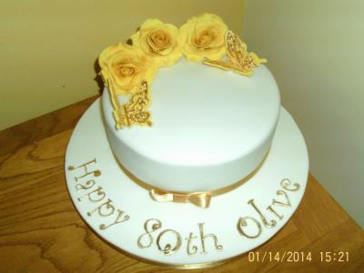 Lemon Roses Birthday Cake