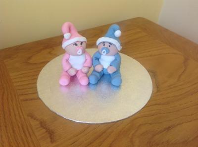Babies in Hats and Bibs Cake Toppers