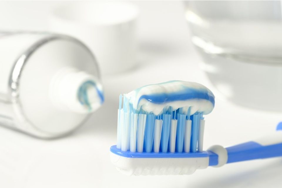 Dentifricio 10 Eccezionali Rimedi Della Nonna Ecosost