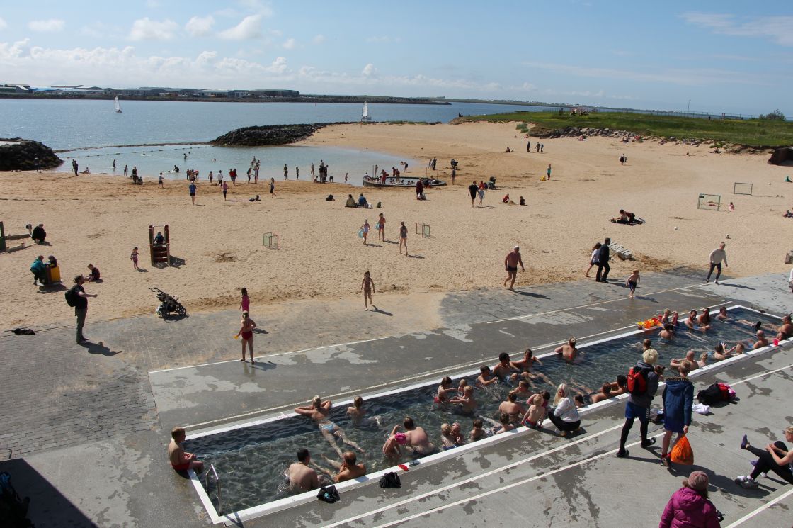 Spiaggia geotermale di Nautholsvik
