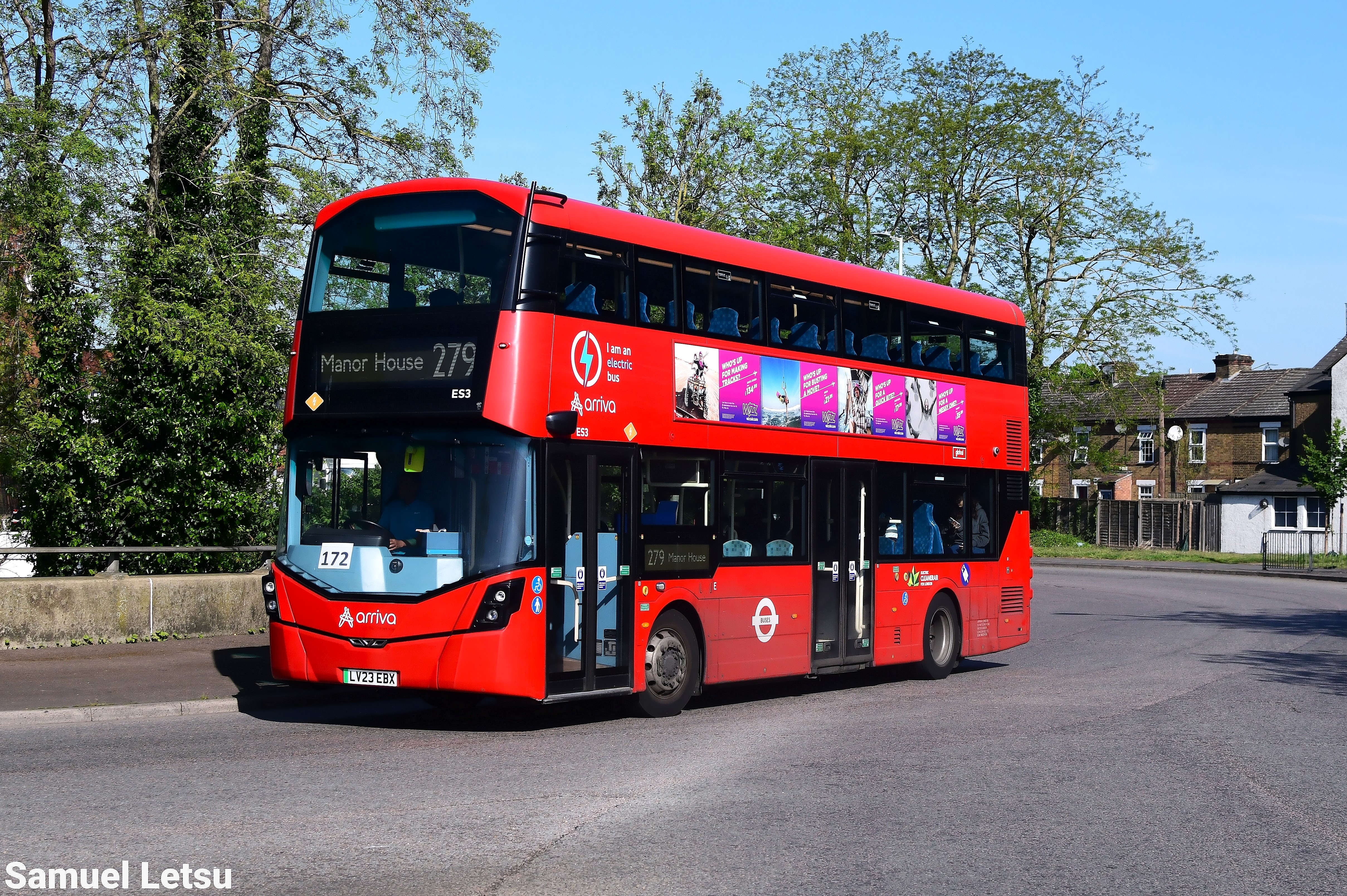 Image of route 279 bus