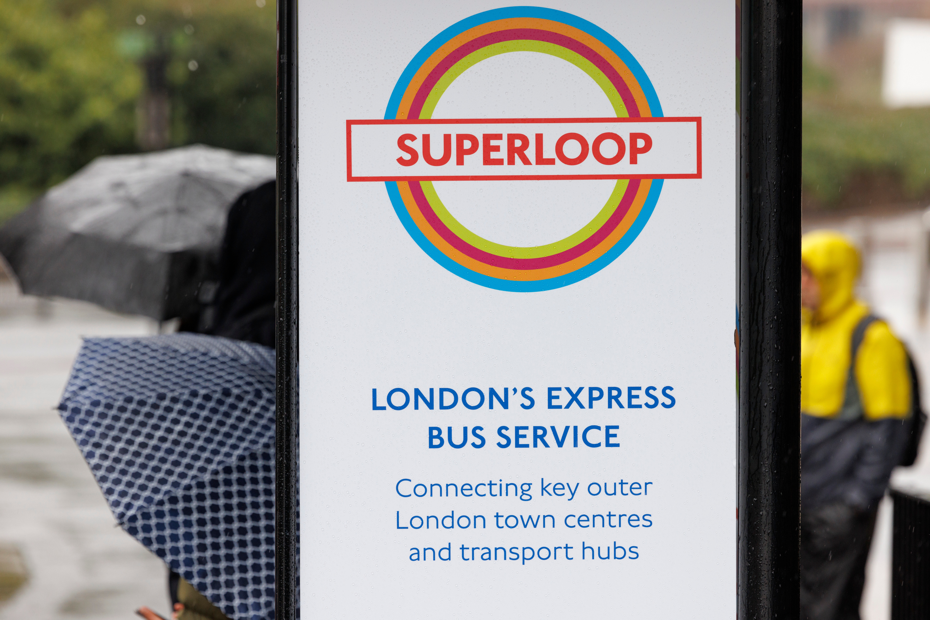 Image with logo Superloop London's express bus service