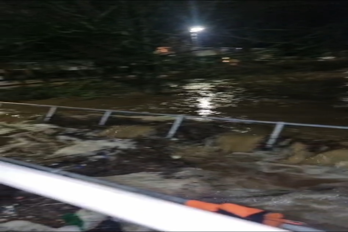 Debris Screen in the Thurmaston area of Leicester during the 19th December 2024 event.