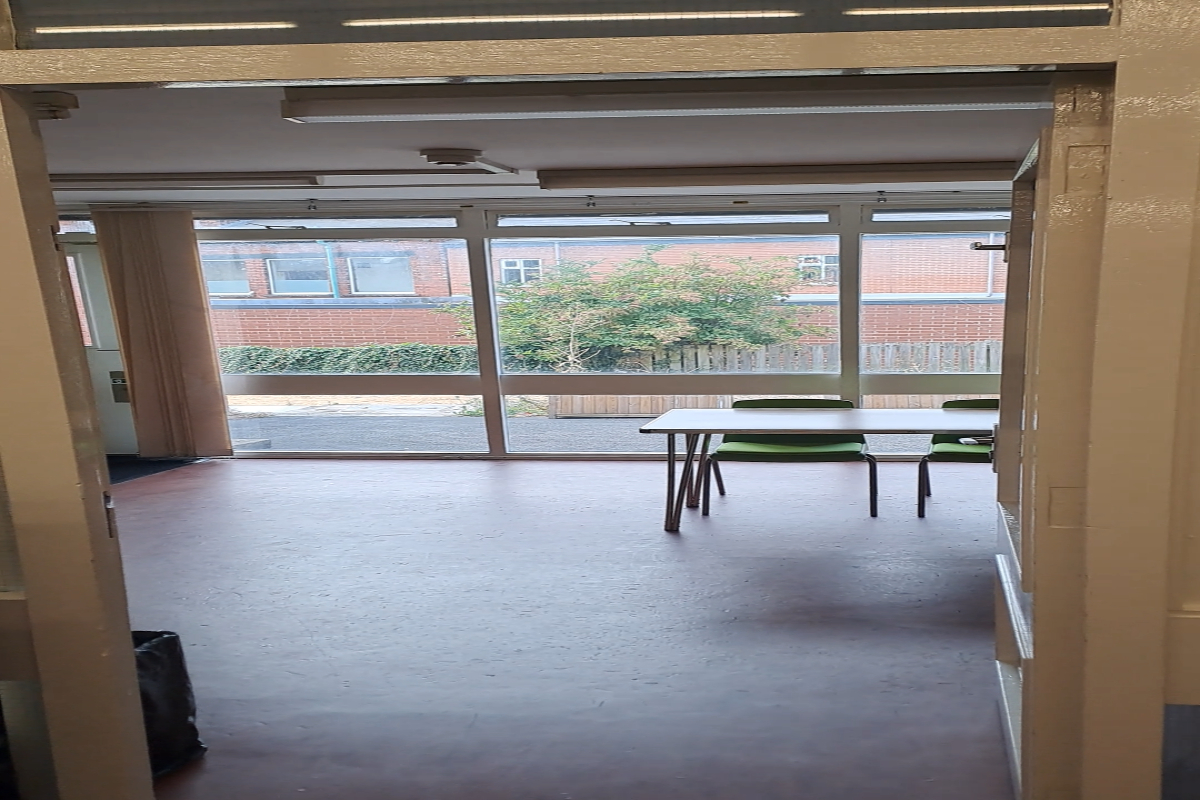 Darnall Library Community Meeting Room
