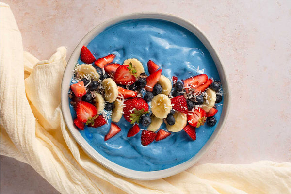 Blue Spirulina Smoothie Bowl