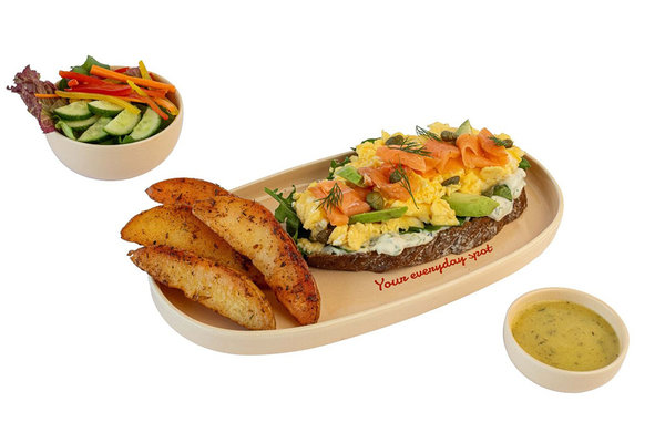 Scrambled Egg With Avocado