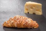 Cheese Croissant  بول restaurant 
