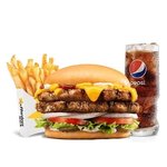 دبل ثك ستار كومبو  هارديز restaurant 