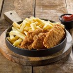 وجبة اطفال تشكين تندر  دجاج تكا restaurant 