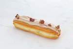 Noix de Pecan Eclair  بول restaurant 