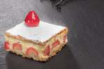 Strawberry Mille Feuille  بول restaurant 
