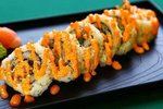 ماكي رول ديناميت اميزينج  اي سوشي restaurant 