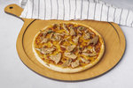 Vegetables Mushroom Pizza  أزوزه كافيه restaurant 