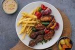 طبق مشويات مشكلة  بون ابيتي restaurant 