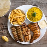 ميكس جريل، 2 طبق جانبي  دجاج تكا restaurant 