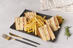Club Sandwich  لوكالي restaurant 