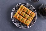 بقلاوة سرايا بالبندق   Turkish Delight restaurant 