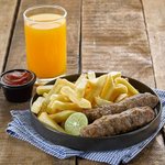 وجبة اطفال كفتة  دجاج تكا restaurant 