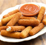 أصابع موتزاريلا  مؤمن restaurant 