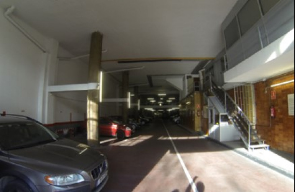 Garaje Sagrada Familia