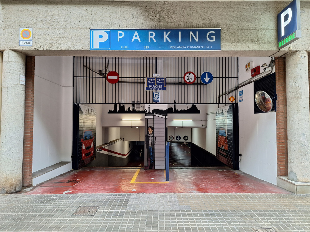 Parking Vall King - Llull 219