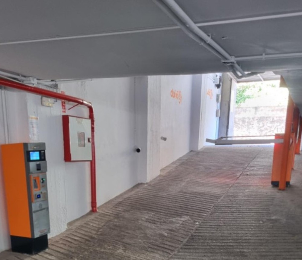 Parking CLUBÖ La Salut. ¡Höla!