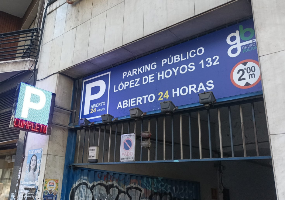 López de Hoyos, 132