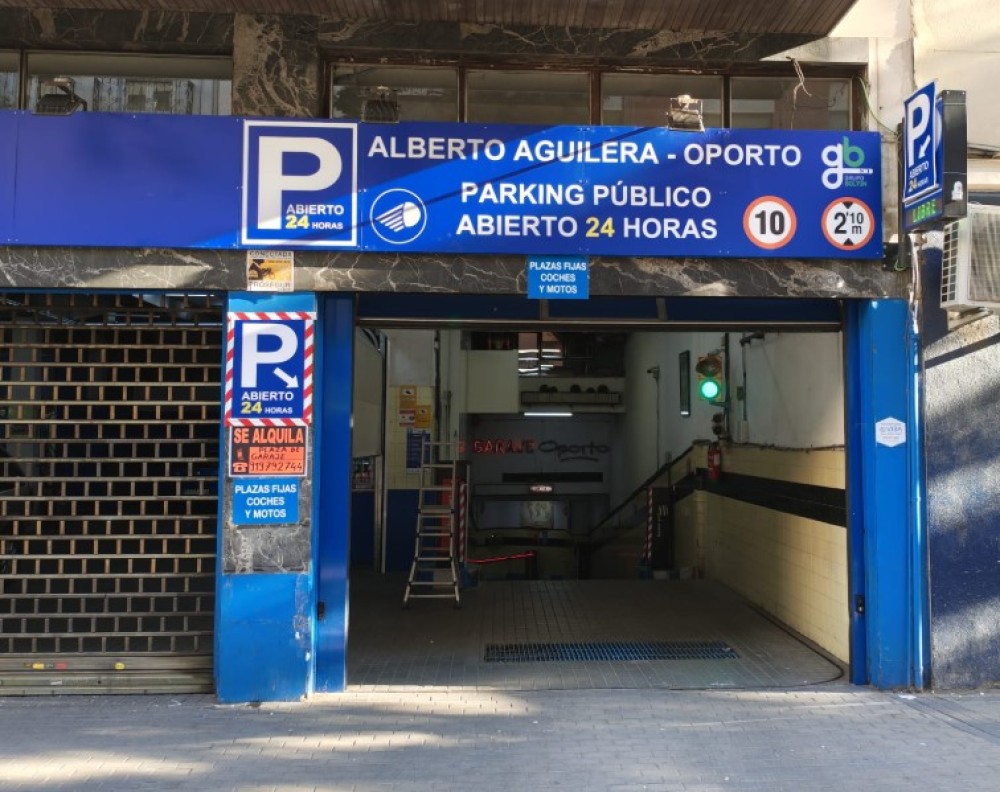 Alberto Aguilera - Garaje Oporto