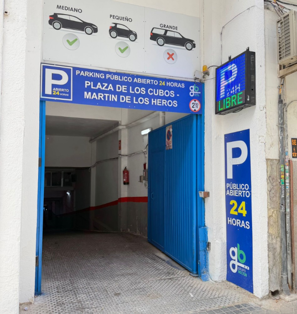 Plaza de los Cubos – Martín de los Heros 