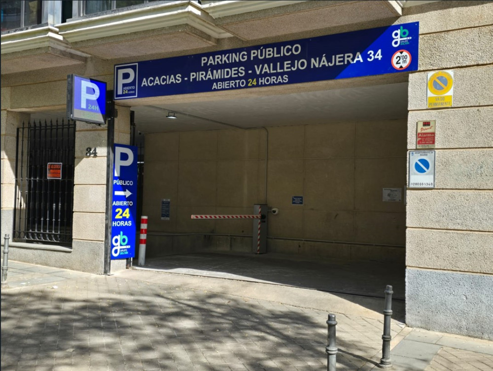 Acacias - Pirámides - Vallejo Nájera 34