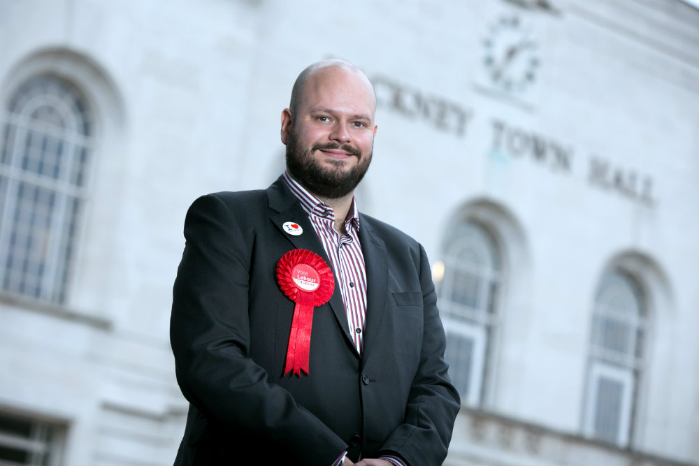 Hackney elected mayor resigns - Vimarsana News