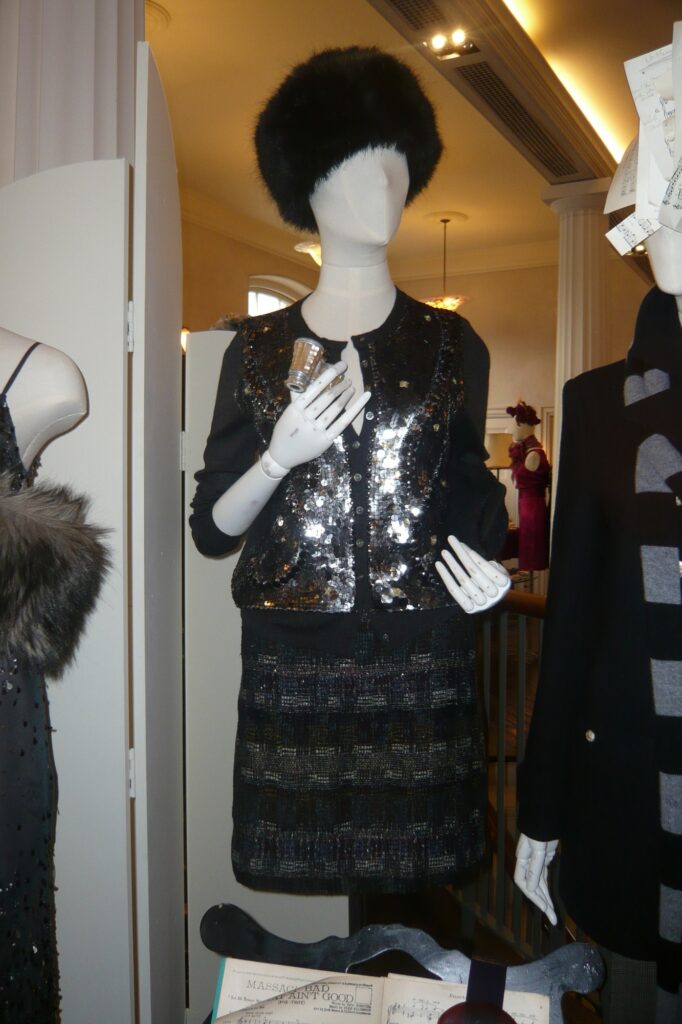 Jigsaw takes over third of Kew 159 stores