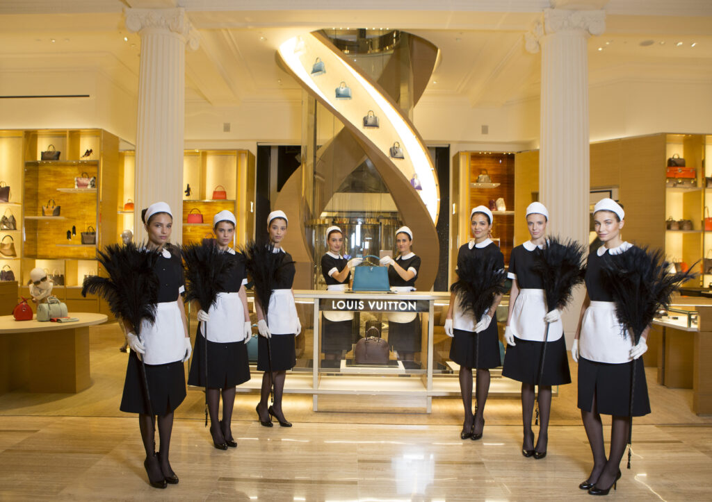 Louis Vuitton Selfridges Opening Hours Today