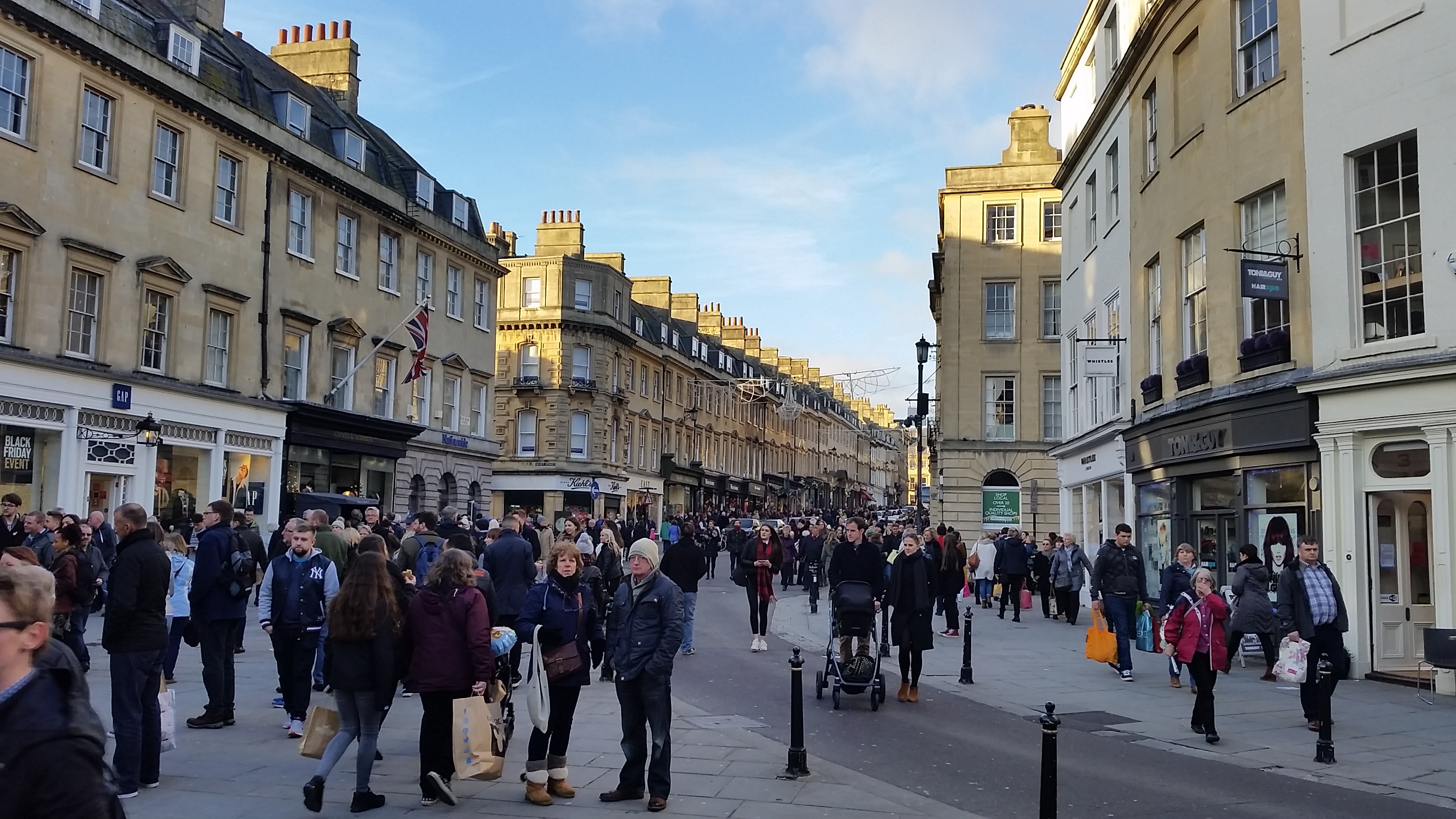 Retailers Welcome Black Friday High Street Revival